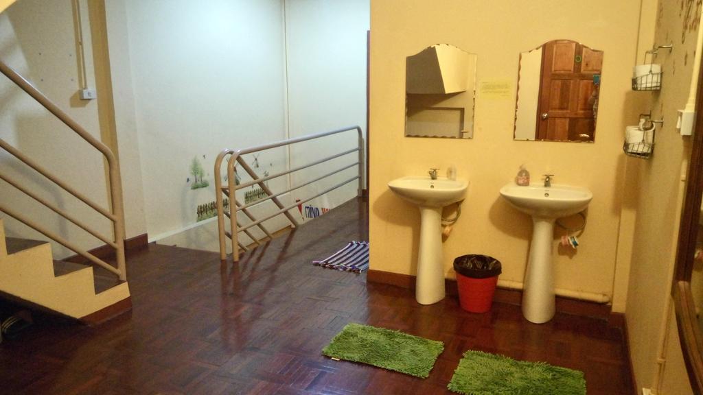 Pm Guesthouse Chiang Mai Luaran gambar