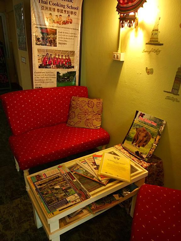 Pm Guesthouse Chiang Mai Luaran gambar